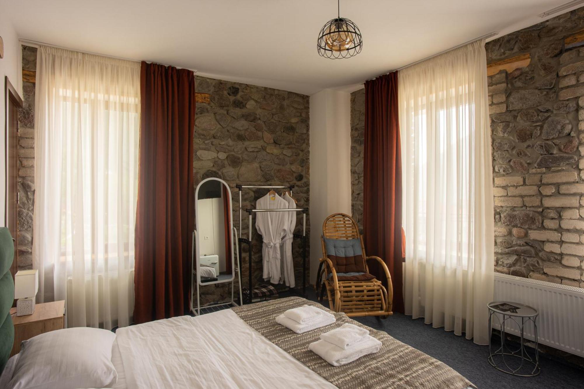 Mood Hotel Kazbegi Buitenkant foto